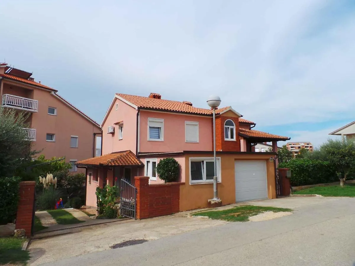 Apartment In Medulin/Istrien 9043